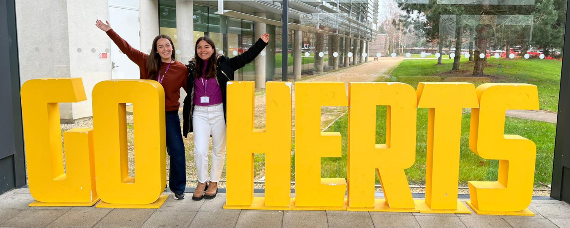 Alumnas de FIUM obtuvieron beca Erasmus +